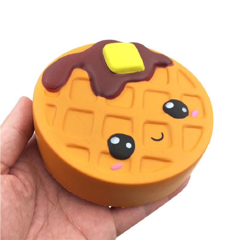 ของเล่นบีบสควิชชี่รูปเค้กช็อกโ - Junk Food Snacks บทวิจารณ์และราคา